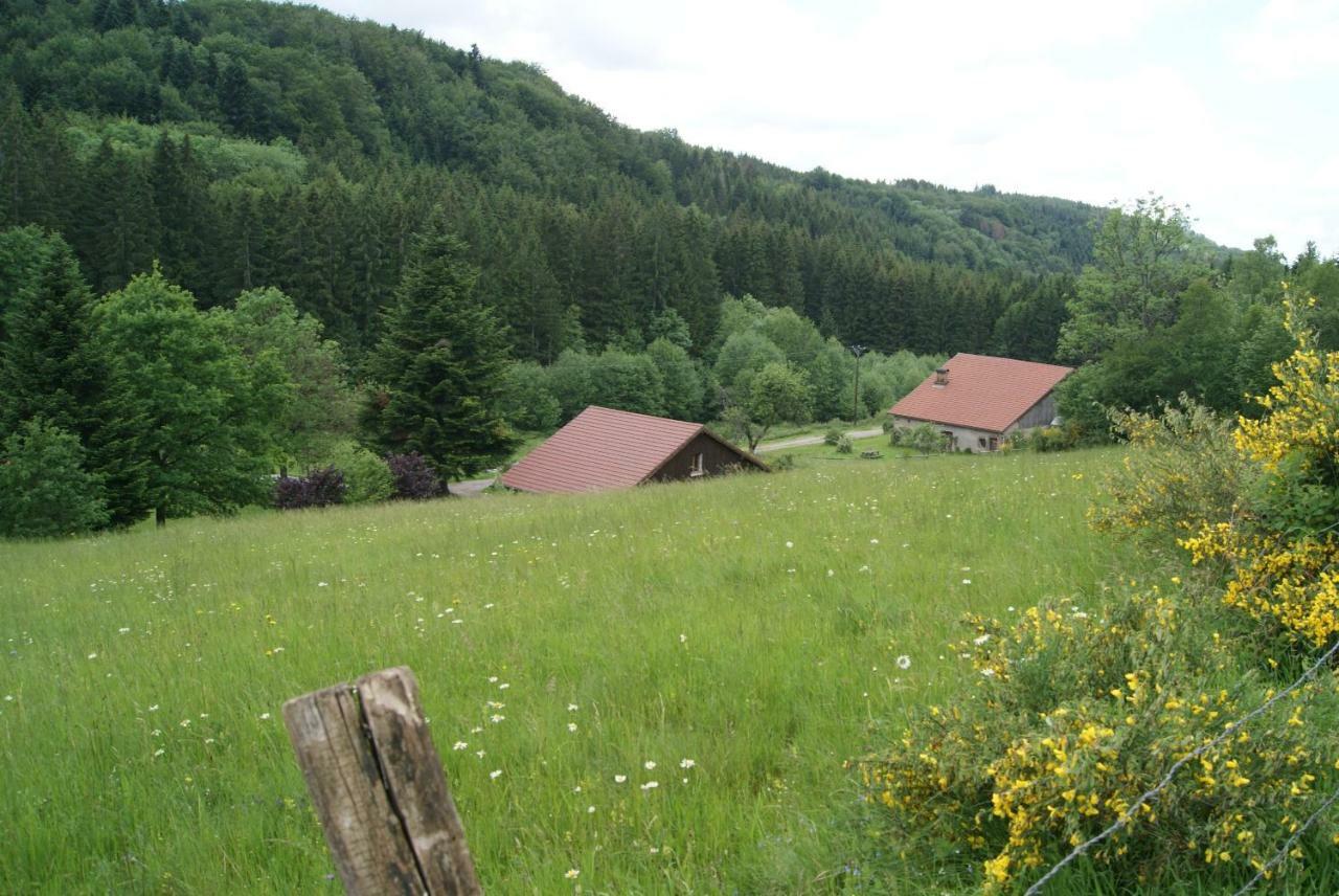 Villa La Hutte à Tendon Extérieur photo